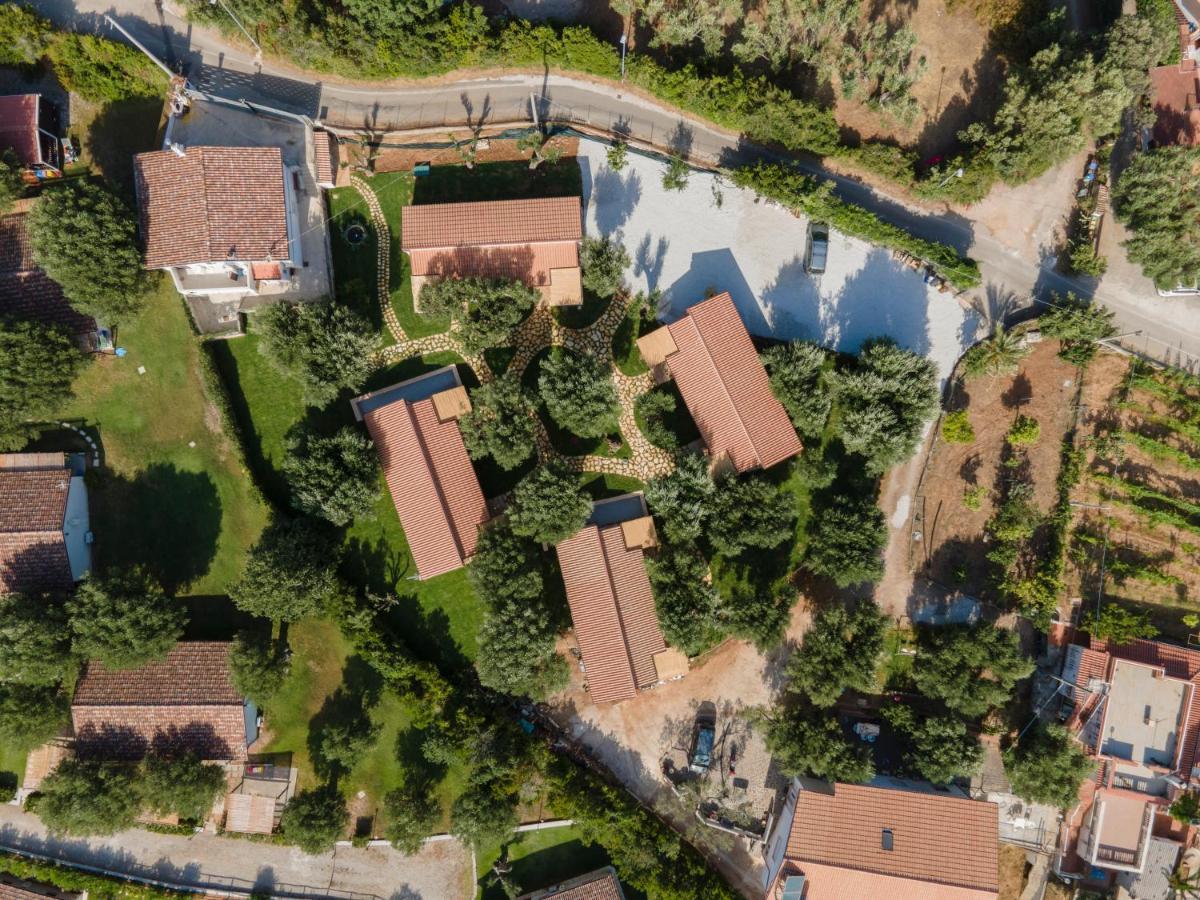 מרינה די קמרוטה Il Mirto Residence מראה חיצוני תמונה
