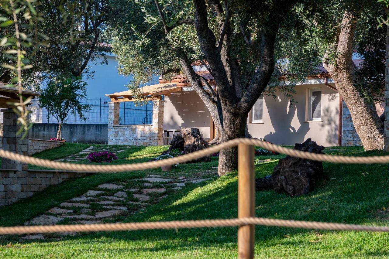 מרינה די קמרוטה Il Mirto Residence מראה חיצוני תמונה