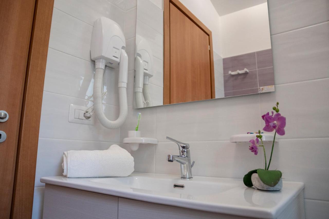 מרינה די קמרוטה Il Mirto Residence מראה חיצוני תמונה