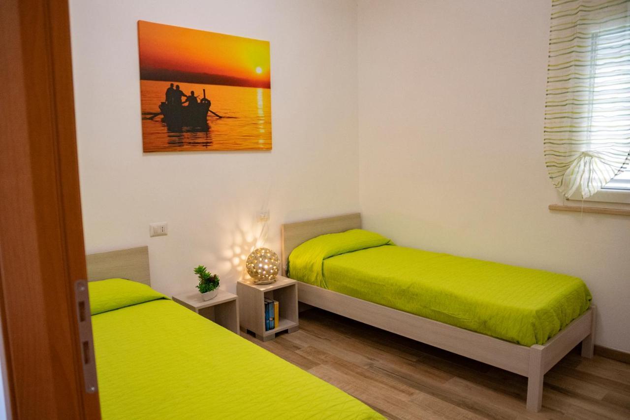 מרינה די קמרוטה Il Mirto Residence מראה חיצוני תמונה