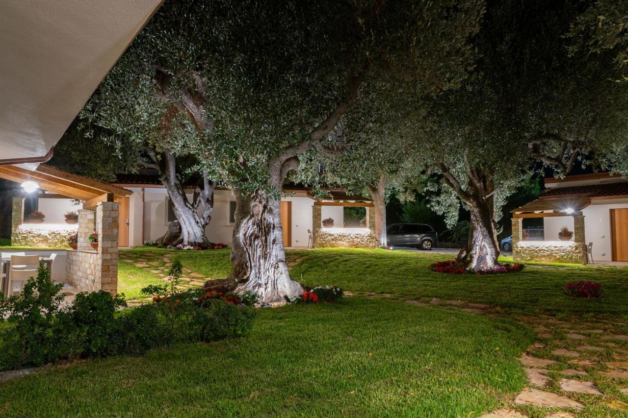 מרינה די קמרוטה Il Mirto Residence מראה חיצוני תמונה
